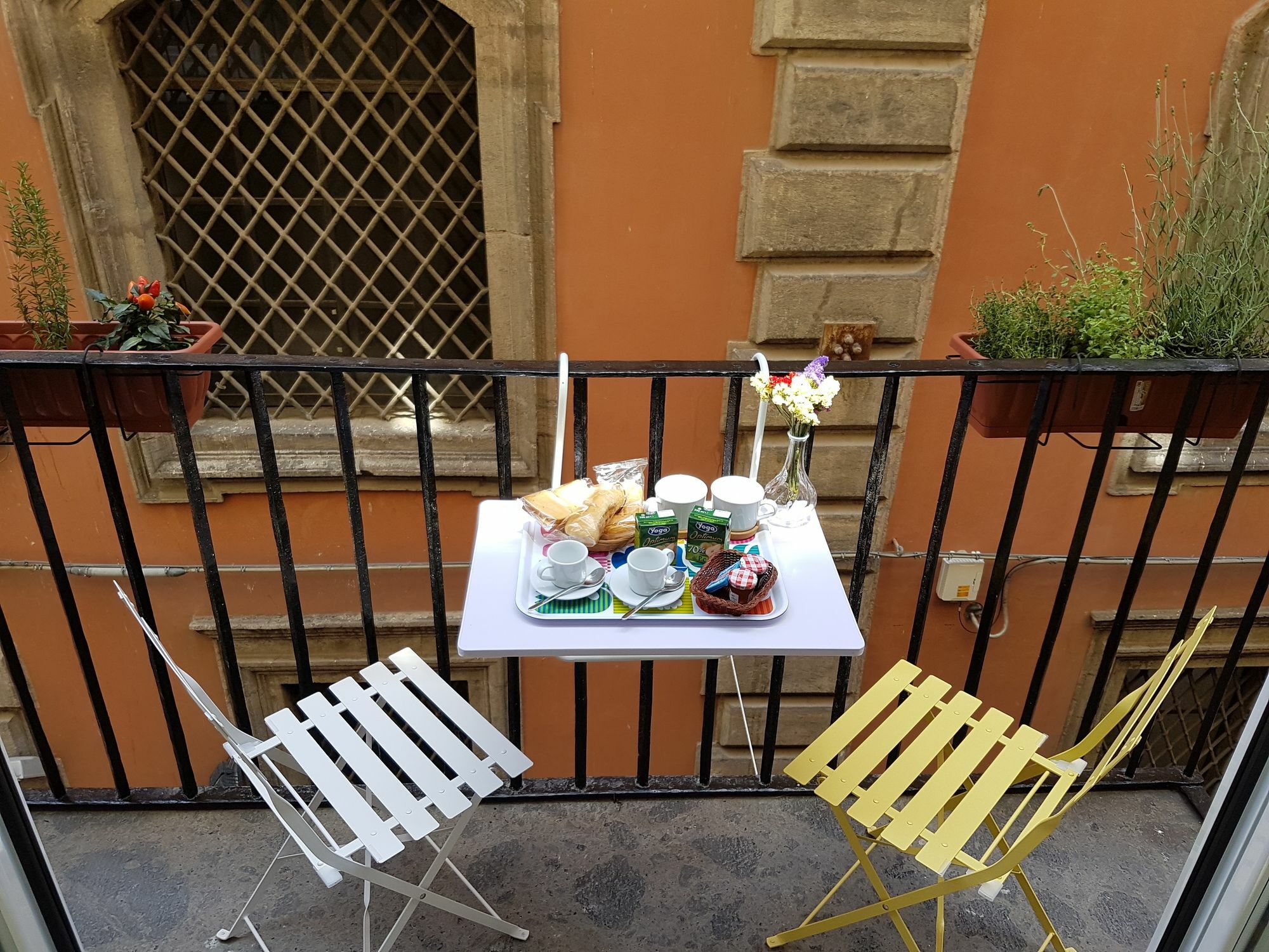 Sanbiagio, 25 Gasthof Neapel