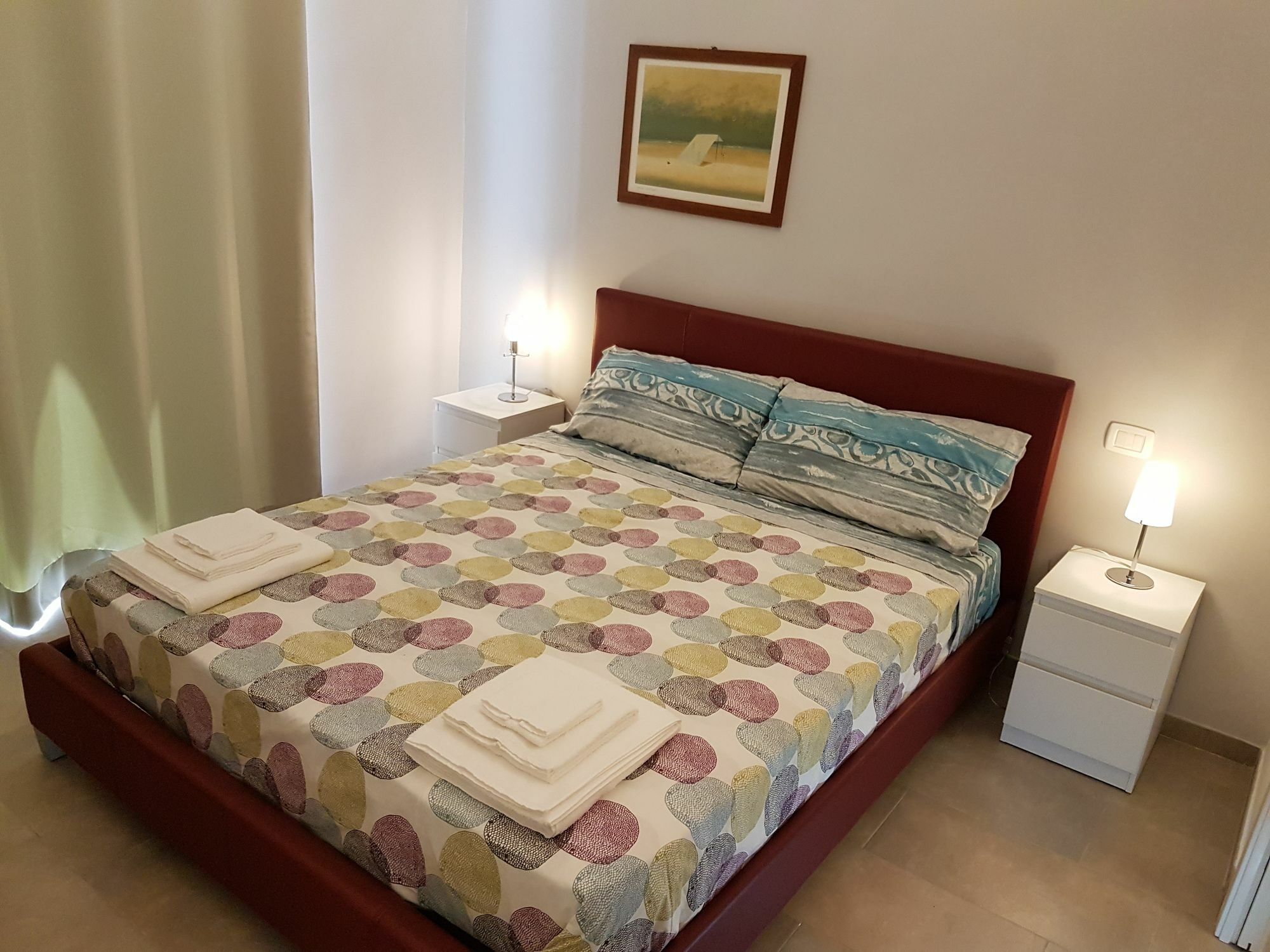 Sanbiagio, 25 3* Neapel